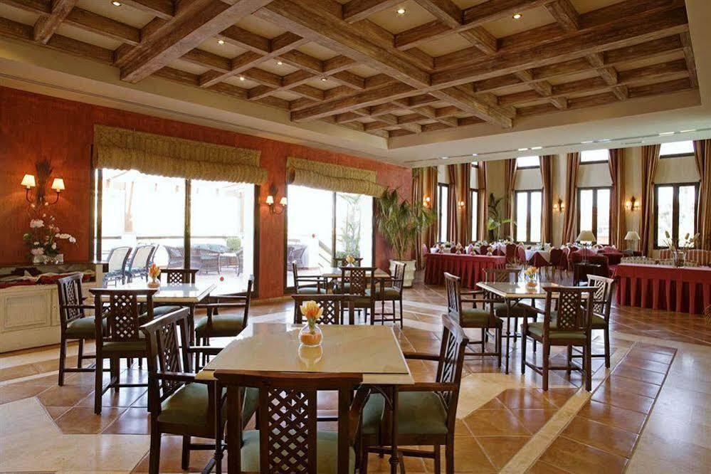 Albayt Resort & Spa エステポナ エクステリア 写真